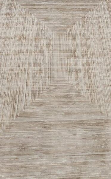 Kilimas RUDA PIRAMIDĖ