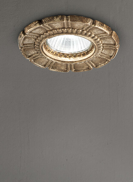 Įleidžiamas lubinis šviestuvas BRASS & SPOTS